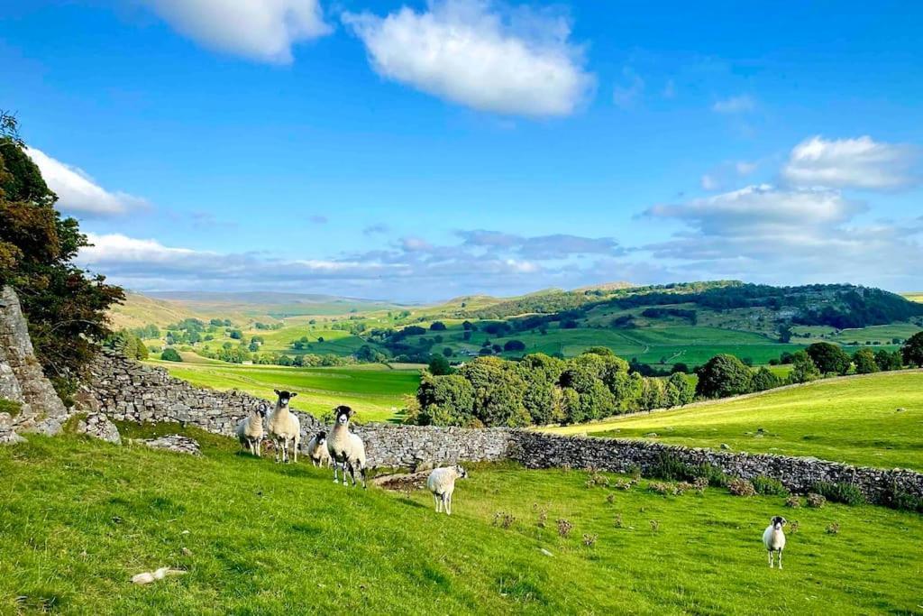 Charming Dog-Friendly Yorkshire Dales Cottage, Austwick Экстерьер фото